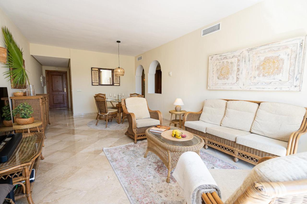 Costalita Beach Apartment Estepona Exterior foto